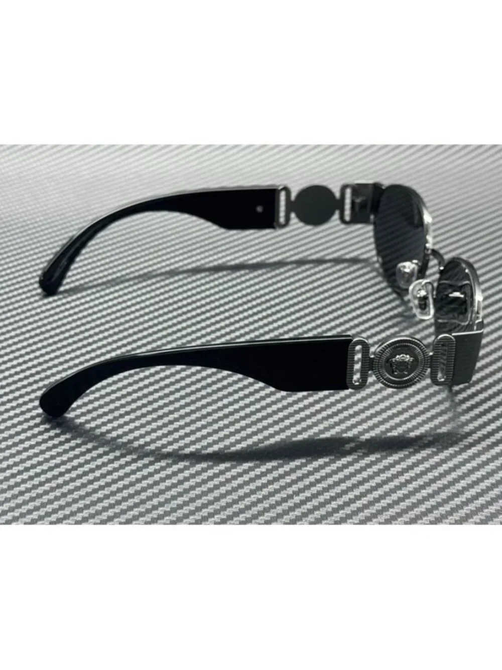 New Versace Men Gunmetal Sunglasses 56-18-140